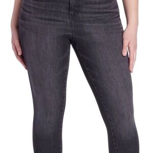 Time and Tru Women's Charcoal Skinny Jeans